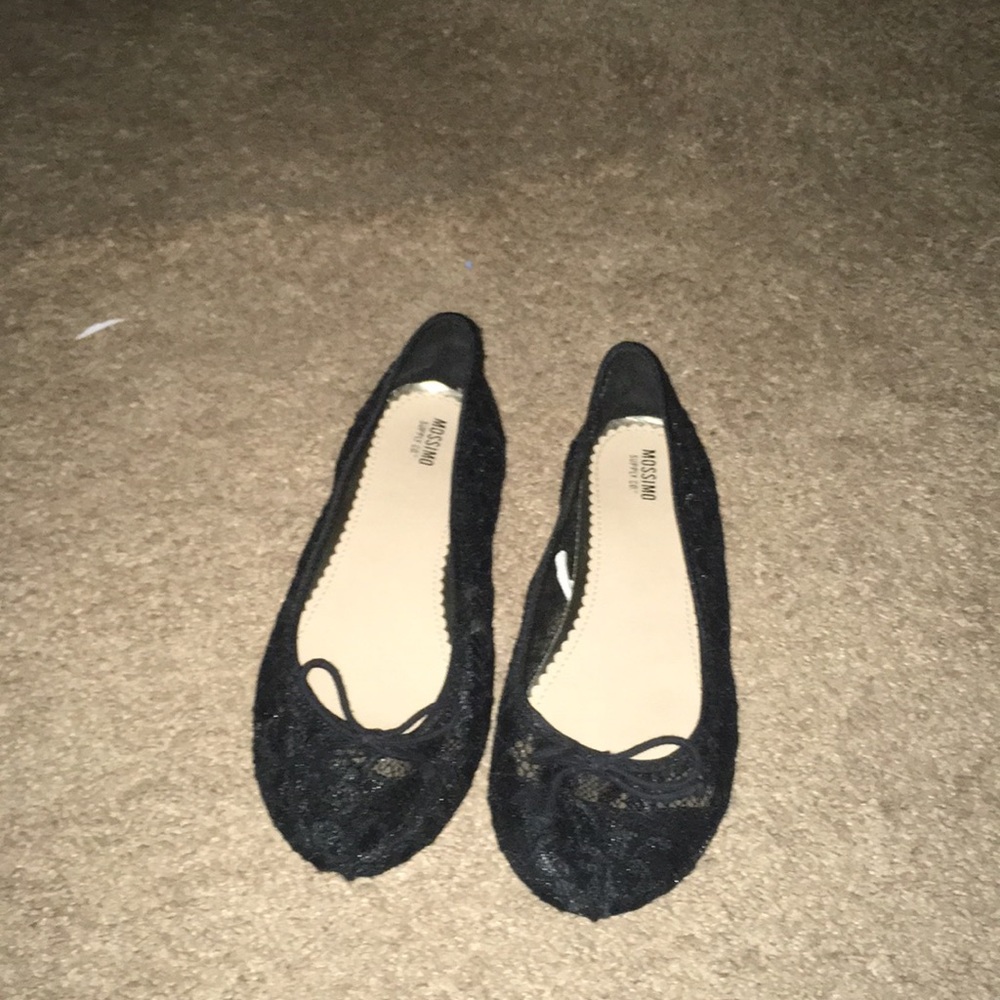 Lace Mossimo flats